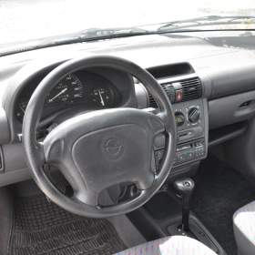 Foto inzerátu Opel Corsa 1.4i 44kW AUTOMAT