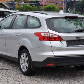 Foto inzerátu Ford Focus 1.6TDCi 70kW KOMBI