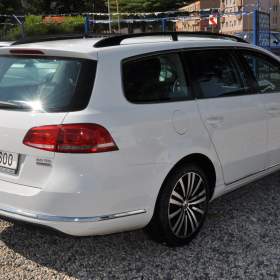Foto inzerátu Volkswagen Passat 2.0TDi 103kW KOMBI
