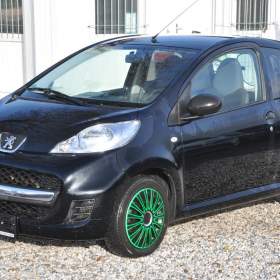 Foto inzerátu Peugeot 107 1.0i 50kW