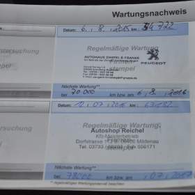 Foto inzerátu Peugeot 107 1.0i 50kW