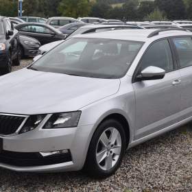Fotka k inzerátu Škoda Octavia 1.4TSi 110kW KOMBI / 19630763