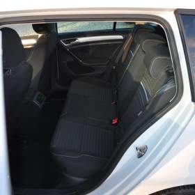 Foto inzerátu Volkswagen Golf VII 1.6TDi 77kW KOMBI 4x4