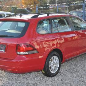 Foto inzerátu Volkswagen Golf 1.4i 59kW KOMBI Trend