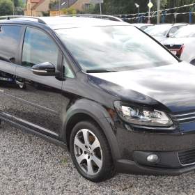 Foto inzerátu Volkswagen Touran CROSS 2.0TDi 103kW