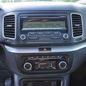 Foto inzerátu Volkswagen Sharan 1.4TSi 110kW Comfort 7.míst