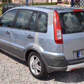 Foto inzerátu Ford Fusion 1.4i 16V 59kW KLIMA