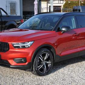 Volvo XC40 2.0 B4 140kW AWD R- design / 19655116