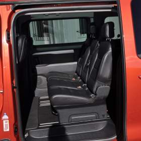 Foto inzerátu Peugeot Traveller 2.0HDi 110kW Kůže 8.míst