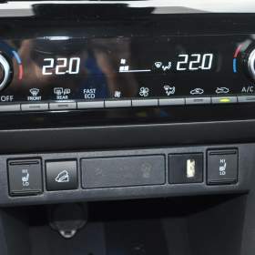 Foto inzerátu Toyota Yaris Cross 1.5HSD Executive 4x4