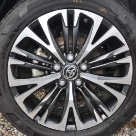 Foto inzerátu Toyota Yaris Cross 1.5HSD Executive 4x4