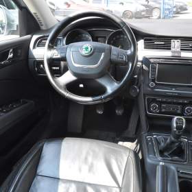 Foto inzerátu Škoda Superb II 2.0TDi 103kW ELEGANCE