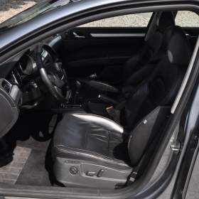 Foto inzerátu Škoda Superb II 2.0TDi 103kW ELEGANCE