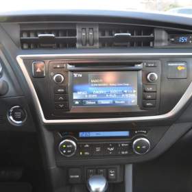 Foto inzerátu Toyota Auris 1.6ValveMatic 97kW KOMBI A/T