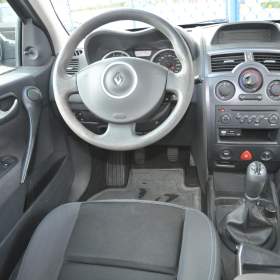 Foto inzerátu Renault Mégane 1.6i 16V 82kW  5dv.