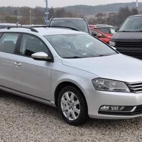 Foto inzerátu Volkswagen Passat 2.0TDi 130kW KOMBI Automat