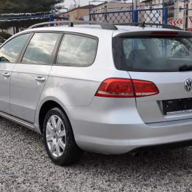 Foto inzerátu Volkswagen Passat 2.0TDi 130kW KOMBI Automat