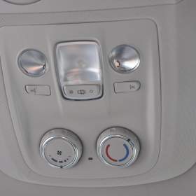 Foto inzerátu Peugeot Traveller 2.0HDi 110kW Kůže 8.míst