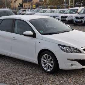 Foto inzerátu Peugeot 308 1.6eHDi 73kW SW