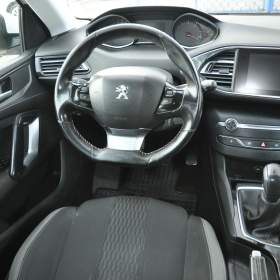 Foto inzerátu Peugeot 308 1.6eHDi 73kW SW