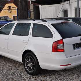 Foto inzerátu Škoda Octavia II 1.6TDi 77kW KOMBI