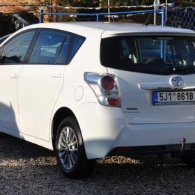 Foto inzerátu Toyota Verso 1.6 ValveMatic 97kW 7.míst