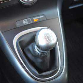 Foto inzerátu Toyota Verso 1.6 ValveMatic 97kW 7.míst