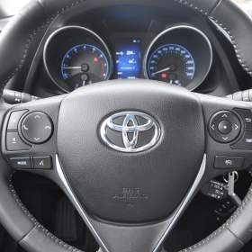 Foto inzerátu Toyota Auris 1.6 97kW KOMBI
