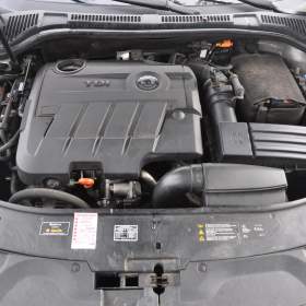 Foto inzerátu Škoda Superb II 2.0TDi 125kW KOMBI Elegance