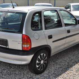 Foto inzerátu Opel Corsa 1.4i 16V 66kW Automat