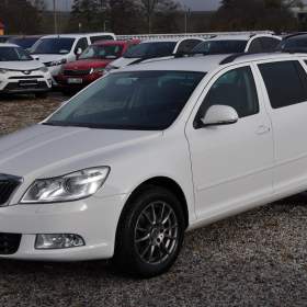 Fotka k inzerátu Škoda Octavia II 1.6TDi 77kW KOMBI / 19494900