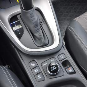 Foto inzerátu Toyota Yaris Cross 1.5HSD Executive 4x4