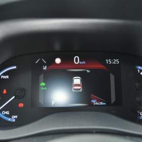 Foto inzerátu Toyota Yaris Cross 1.5HSD Executive 4x4