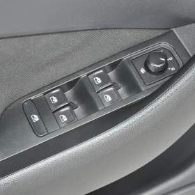 Foto inzerátu Škoda Scala 1.0TSi 81kW Ambition