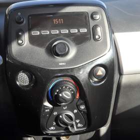 Foto inzerátu Peugeot 108 1.0i 51kW 5dv. KLIMA
