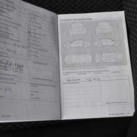 Foto inzerátu Volkswagen Passat 2.0TDi 130kW KOMBI Automat