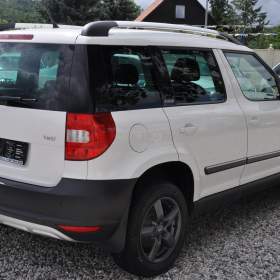 Foto inzerátu Škoda Yeti 1.4TSi 90kW Ambiente ADVENTURE