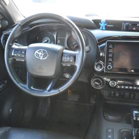 Foto inzerátu Toyota Hilux 2.8D 150kW 4x4 A/T Kůže AEROKL