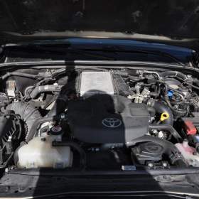 Foto inzerátu Toyota Hilux 2.8D 150kW 4x4 A/T Kůže AEROKL