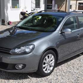 Fotka k inzerátu Volkswagen Golf VI 1.6TDi 77kW KOMBI / 18339821