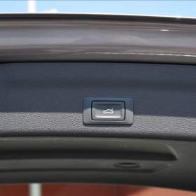 Foto inzerátu Audi A6 3,0 TDi  Quattro S-Line HD LED Assist