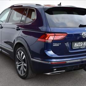 Foto inzerátu Volkswagen Tiguan Allspace 2,0 TDi  DSG 4x4 R-Line Assist Virtual