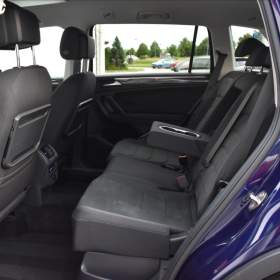Foto inzerátu Volkswagen Tiguan Allspace 2,0 TDi  DSG 4x4 R-Line Assist Virtual
