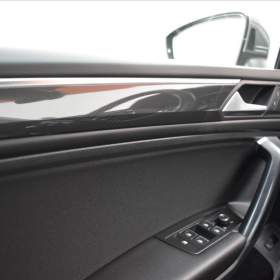 Foto inzerátu Volkswagen Tiguan Allspace 2,0 TDi  DSG 4x4 R-Line Assist Virtual