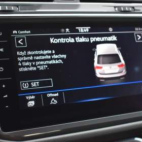 Foto inzerátu Volkswagen Tiguan Allspace 2,0 TDi  DSG 4x4 R-Line Assist Virtual