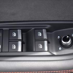 Foto inzerátu Audi A4 3,0 45TDi  Quattro S-Line LED Assist