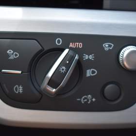 Foto inzerátu Audi A4 3,0 45TDi  Quattro S-Line LED Assist