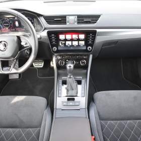 Foto inzerátu Škoda Superb 1,4 TSi iV Sportline Virtual LED ACC