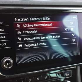 Foto inzerátu Škoda Superb 1,4 TSi iV Sportline Virtual LED ACC
