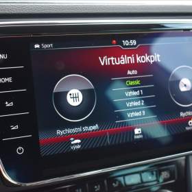 Foto inzerátu Škoda Superb 2,0 TDi  DSG Sportline Virtual PDC